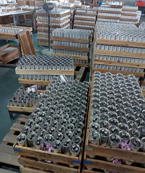 Precio barato Cbb65 tipo ovalado Condensador electrolítico de aluminio de funcionamiento del motor de CA